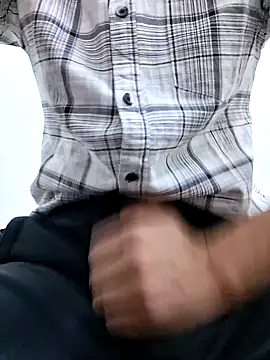 Snapshot of sexypenisboy chatting on 03/11/26, 07:58 sexypenisboy online show from 03/11/26, 07:58