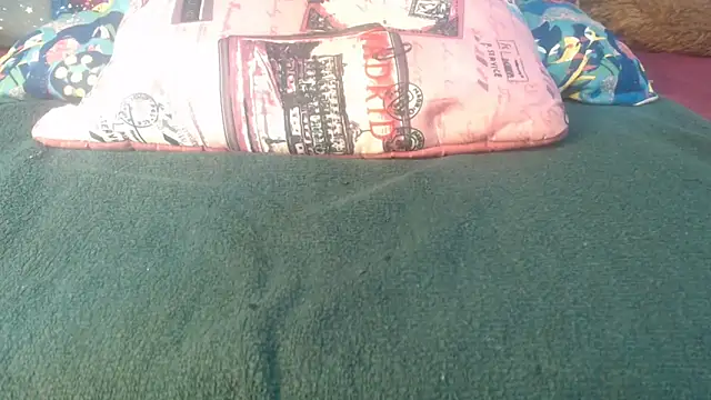 Snapshot of Thin-Thong_ chatting on 03/14/26, 01:44 Thin-Thong online show from 03/14/26, 01:44