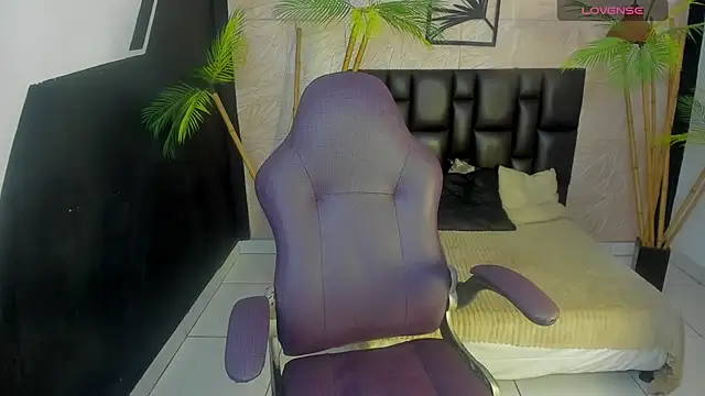 Snapshot of Epril_Zoyert chatting on 03/24/26, 07:08 Epril Zoyert online show from 03/24/26, 07:08