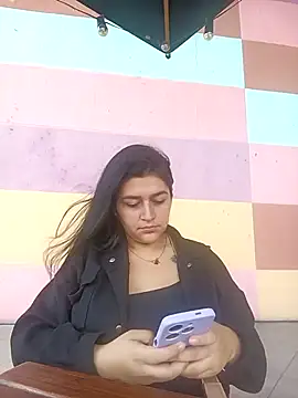 Snapshot of sckarlet1 chatting on 03/25/26, 06:03 sckarlet1 online show from 03/25/26, 06:03