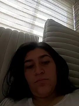 Snapshot of sckarlet1 chatting on 04/03/26, 04:05 sckarlet1 online show from 04/03/26, 04:05