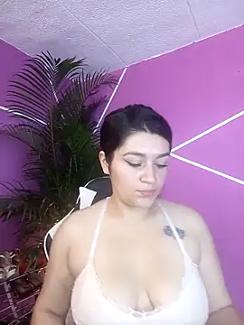 Snapshot of sckarlet1 chatting on 04/14/26, 06:25 sckarlet1 online show from 04/14/26, 06:25