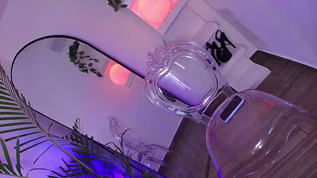 Snapshot of dalilathoms_ chatting on 04/06/26, 08:21 dalilathoms online show from 04/06/26, 08:21