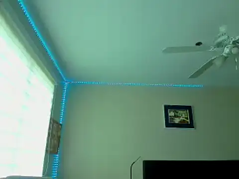 Snapshot of callme_iva chatting on 03/20/26, 06:13 callme iva online show from 03/20/26, 06:13