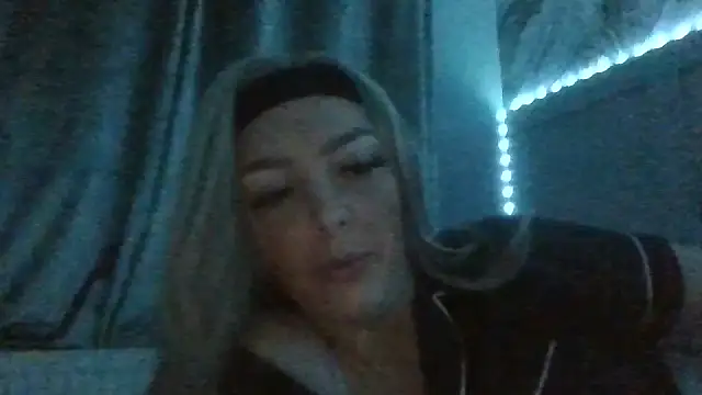 LusciousLailax online show from 03/03/26, 10:59