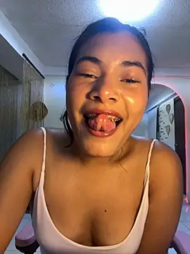 Snapshot of Sweetroseof chatting on 03/10/26, 09:09 Sweetroseof online show from 03/10/26, 09:09