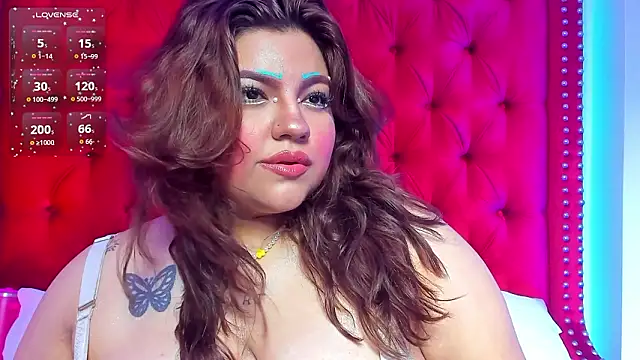 Snapshot of SunnyHoney_ chatting on 03/15/26, 01:44 SunnyHoney online show from 03/15/26, 01:44