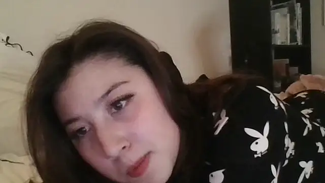 Snapshot of Silverbabyyy2007 chatting on 04/11/26, 07:45 Silverbabyyy2007 online show from 04/11/26, 07:45