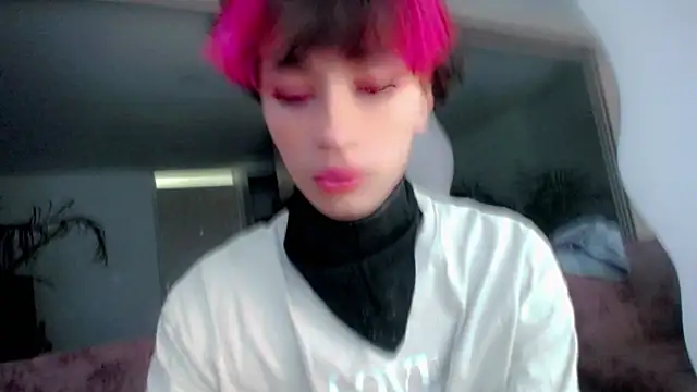 Snapshot of Darksweet_jack chatting on 04/29/26, 02:10 Darksweet jack online show from 04/29/26, 02:10