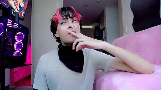 Snapshot of Darksweet_jack chatting on 05/28/26, 03:20 Darksweet jack online show from 05/28/26, 03:20