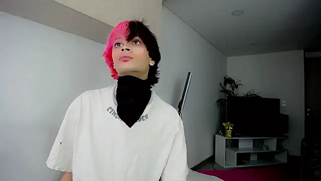 Snapshot of Darksweet_jack chatting on 07/04/26, 04:57 Darksweet jack online show from 07/04/26, 04:57