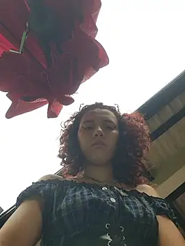 Snapshot of Isabella_Stark chatting on 03/14/26, 01:05 Isabella Stark online show from 03/14/26, 01:05