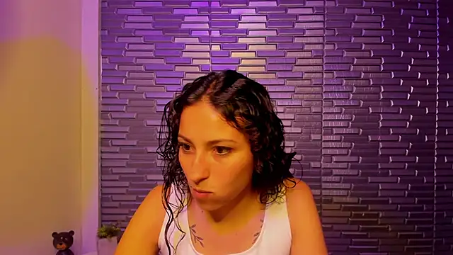 Ana maria 08 online show from 03/25/26, 02:23