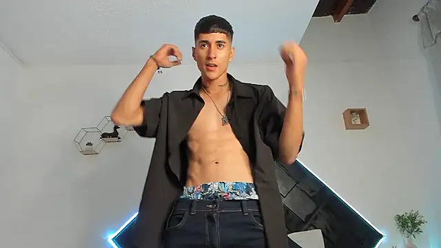 Dark Valentino  online show from 03/17/26, 02:38