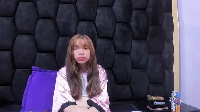 Snapshot of ZoeBarbiee chatting on 04/04/26, 07:17 ZoeBarbiee online show from 04/04/26, 07:17