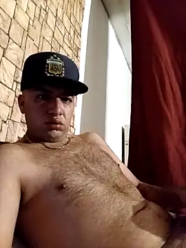 Snapshot of Rodrigo0219xx chatting on 04/22/26, 11:34 Rodrigo0219xx online show from 04/22/26, 11:34