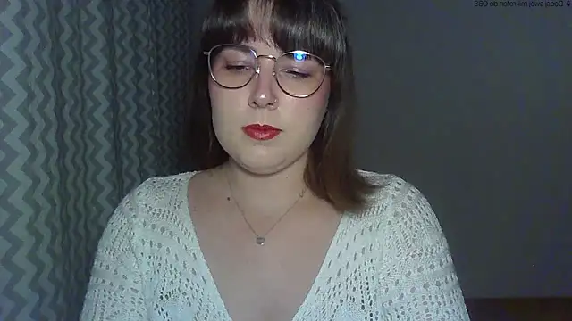 Snapshot of ClaraHard chatting on 05/06/26, 06:35 ClaraHard online show from 05/06/26, 06:35