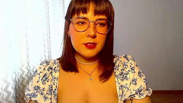 Snapshot of ClaraHard chatting on 07/22/26, 09:12 ClaraHard online show from 07/22/26, 09:12