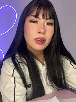 Snapshot of Jade-Naughty chatting on 06/13/26, 11:46 Jade-Naughty online show from 06/13/26, 11:46
