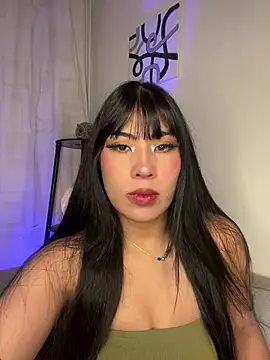 Snapshot of Jade-Naughty chatting on 07/05/26, 01:12 Jade-Naughty online show from 07/05/26, 01:12