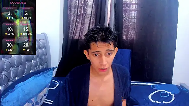 Snapshot of gomitaboy1 chatting on 03/25/26, 07:42 gomitaboy1 online show from 03/25/26, 07:42