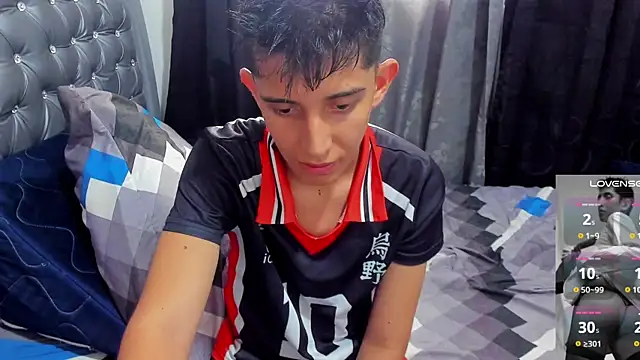 Snapshot of gomitaboy1 chatting on 04/11/26, 07:40 gomitaboy1 online show from 04/11/26, 07:40