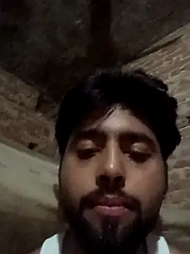 Snapshot of rockmen04 chatting on 04/03/26, 06:39 rockmen04 online show from 04/03/26, 06:39