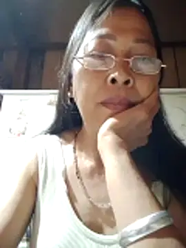 Snapshot of Sky-rain98 chatting on 03/19/26, 08:35 Sky-rain98 online show from 03/19/26, 08:35