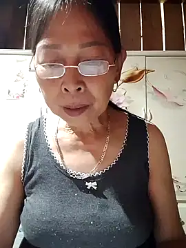 Snapshot of Sky-rain98 chatting on 03/23/26, 09:35 Sky-rain98 online show from 03/23/26, 09:35