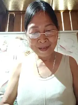 Snapshot of Sky-rain98 chatting on 03/26/26, 09:04 Sky-rain98 online show from 03/26/26, 09:04
