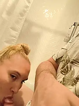 Snapshot of luckilyfound3 chatting on 04/24/26, 04:31 luckilyfound3 online show from 04/24/26, 04:31