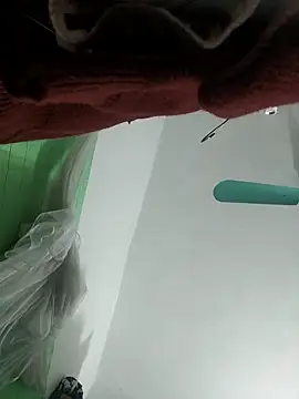 Snapshot of lucie_mehott19 chatting on 03/16/26, 03:27 lucie mehott19 online show from 03/16/26, 03:27