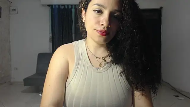 Snapshot of melany_montenegro chatting on 04/05/26, 04:53 melany montenegro online show from 04/05/26, 04:53