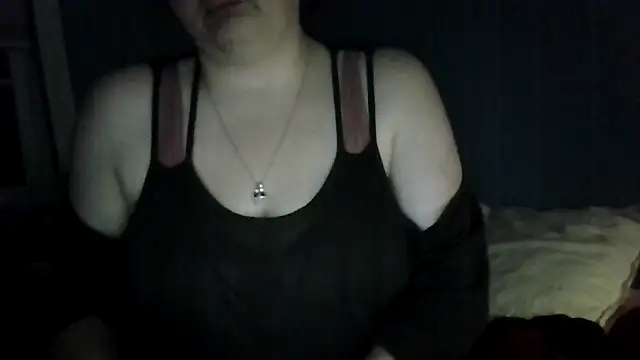 Snapshot of highimmaryjane chatting on 03/05/26, 04:41 highimmaryjane online show from 03/05/26, 04:41