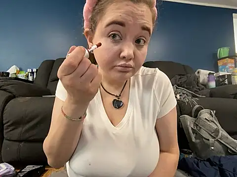 Snapshot of highimmaryjane chatting on 03/21/26, 07:39 highimmaryjane online show from 03/21/26, 07:39