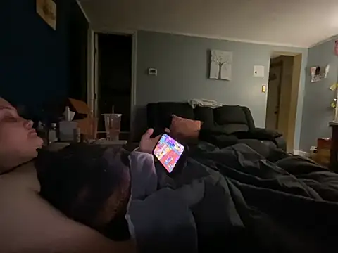 Snapshot of highimmaryjane chatting on 04/03/26, 01:58 highimmaryjane online show from 04/03/26, 01:58