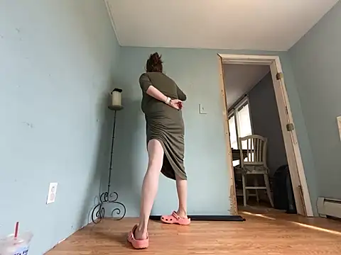 Snapshot of highimmaryjane chatting on 04/17/26, 08:23 highimmaryjane online show from 04/17/26, 08:23