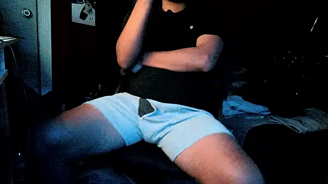 Snapshot of curly_rico chatting on 03/10/26, 10:15 curly rico online show from 03/10/26, 10:15