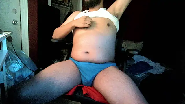 Snapshot of curly_rico chatting on 04/25/26, 06:16 curly rico online show from 04/25/26, 06:16