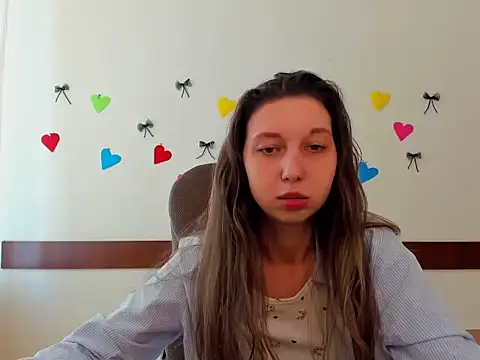 Snapshot of Ellina_Star chatting on 04/06/26, 09:10 Ellina Star online show from 04/06/26, 09:10