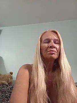 ViktoriaSexi1 online show from 05/26/26, 07:21