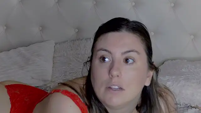 Snapshot of AnastasiaHart chatting on 04/09/26, 05:18 AnastasiaHart online show from 04/09/26, 05:18