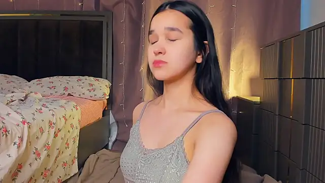 Snapshot of ShawtyCelina chatting on 03/08/26, 08:07 ShawtyCelina online show from 03/08/26, 08:07