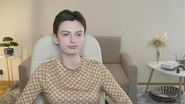 OrphaHayashi online show from 03/05/26, 09:38