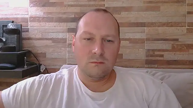 lustonfan online show from 05/16/26, 12:48