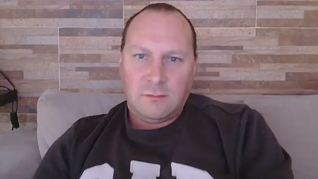 lustonfan online show from 06/09/26, 12:39