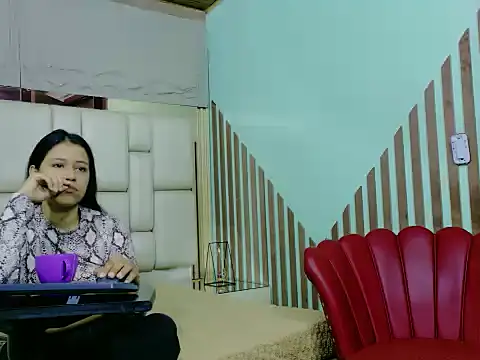 Snapshot of VikyANDfer chatting on 03/26/26, 12:44 VikyANDfer online show from 03/26/26, 12:44