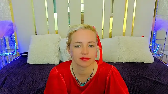 Snapshot of Alaska_Si chatting on 04/27/26, 06:00 Alaska Si online show from 04/27/26, 06:00