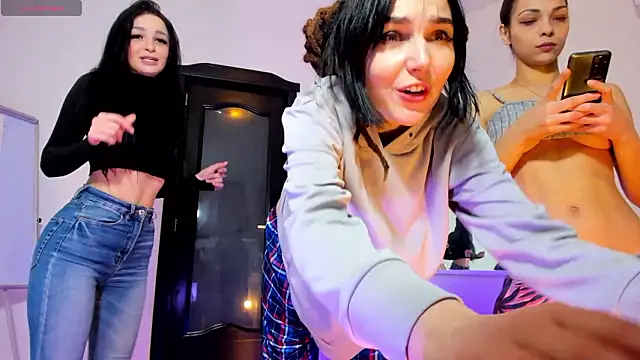 Snapshot of Cheerishh chatting on 03/30/26, 11:33 Cheerishh online show from 03/30/26, 11:33