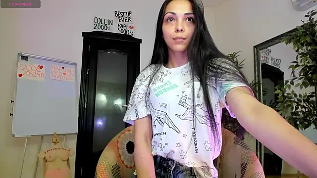 Cheerishh online show from 06/24/26, 09:41